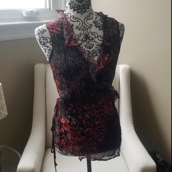 Silk wrap around sleeveless blouse - Picture 7 of 10